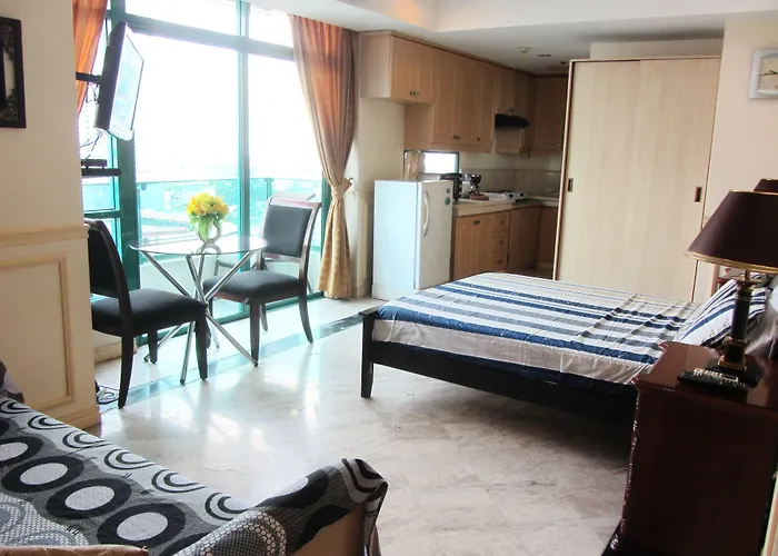Baywatch Tower Apartment *